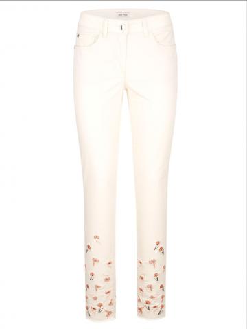 Короткие джинсы