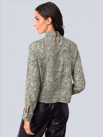 Блузка с коротким рукавом