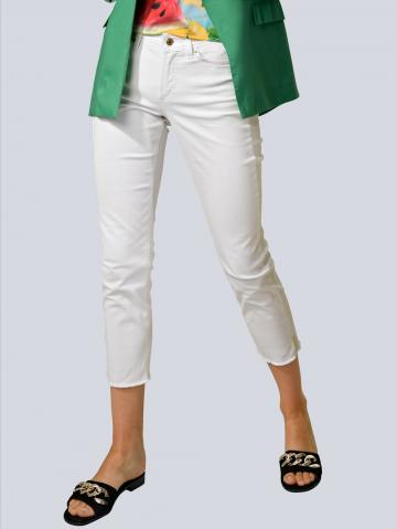 Короткие джинсы