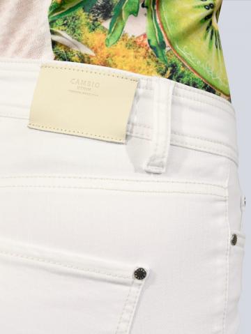 Короткие джинсы