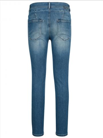 Короткие джинсы