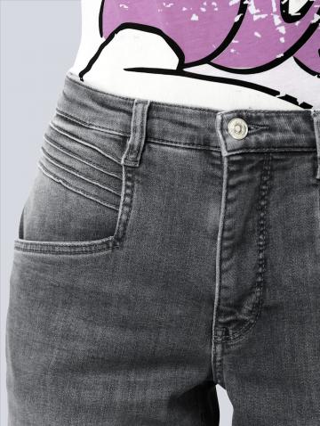 Короткие джинсы