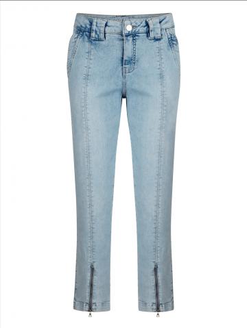 Короткие джинсы