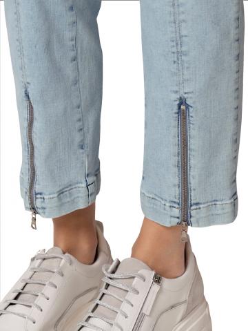 Короткие джинсы