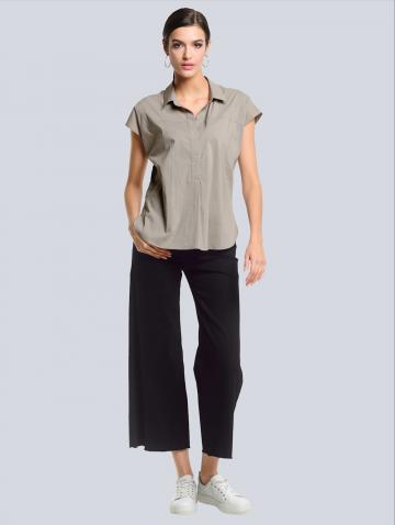 Короткие джинсы