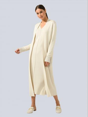 Длинная вязаная кофта