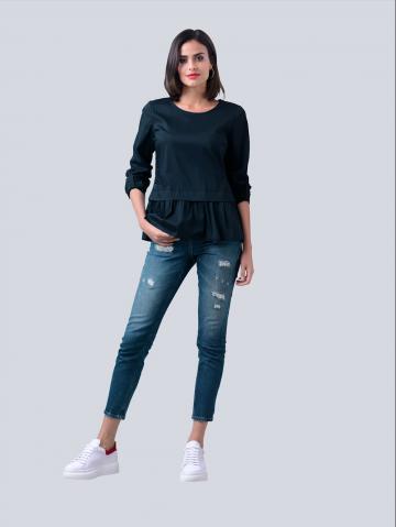 Прямые джинсы