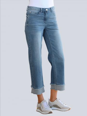 Короткие джинсы