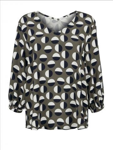 Блузка с длинным рукавом