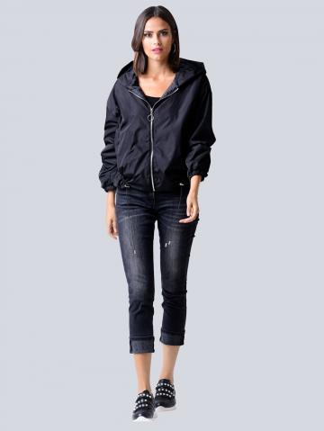 Короткая куртка