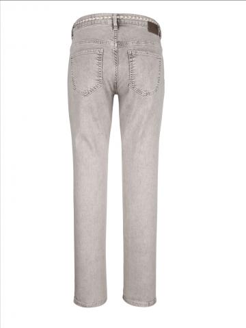 Короткие джинсы