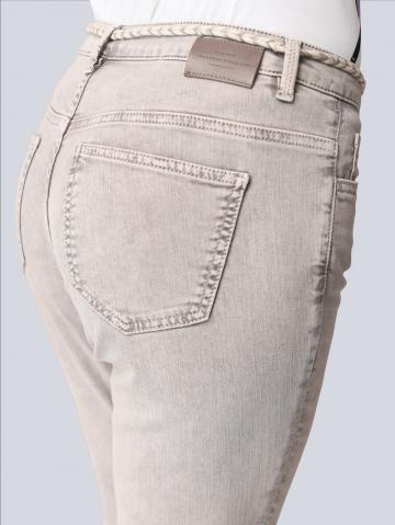 Короткие джинсы