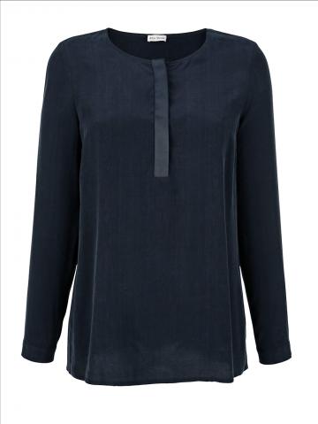 Блузка с длинным рукавом