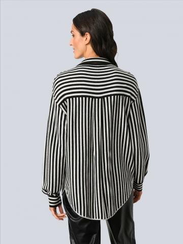 Блузка с длинным рукавом