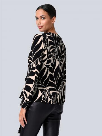 Блузка с длинным рукавом