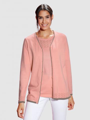 Вязаный пуловер