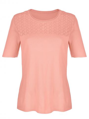 Вязаный пуловер