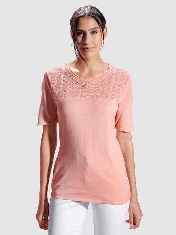 Вязаный пуловер