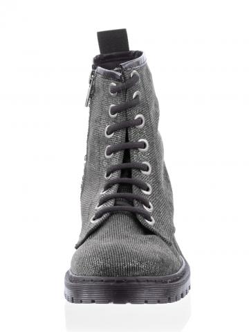 Сапожки на шнуровке