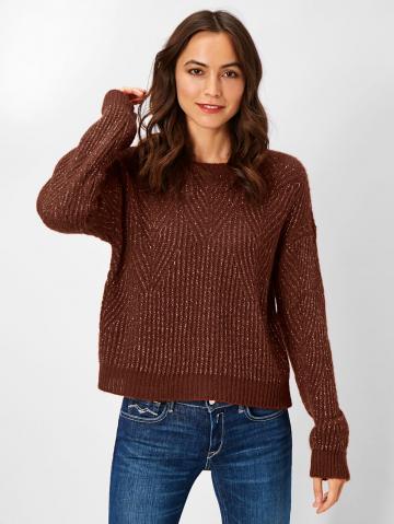 Вязаный пуловер