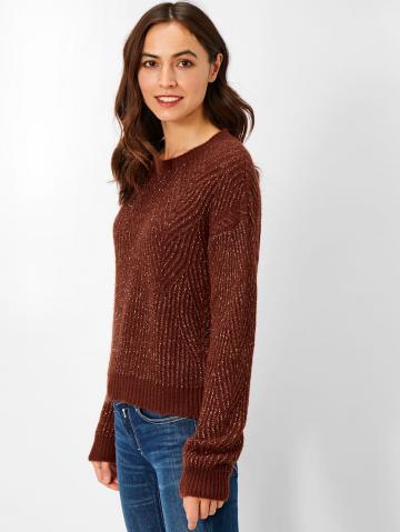 Вязаный пуловер