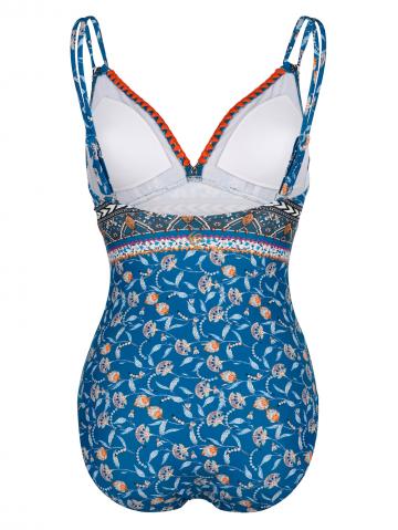 Слитный купальник