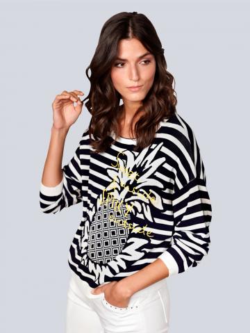 Пуловер с круглым вырезом