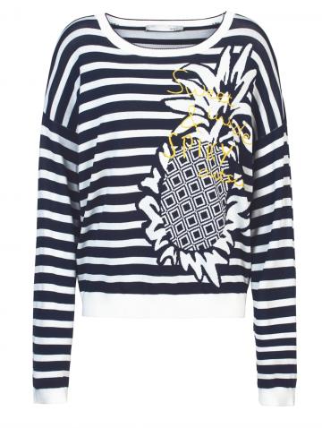 Пуловер с круглым вырезом