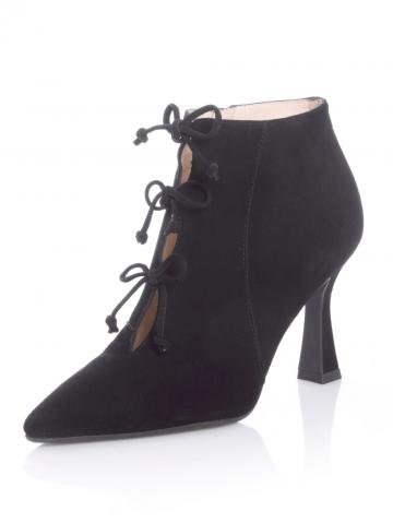 Туфли на высоком каблуке