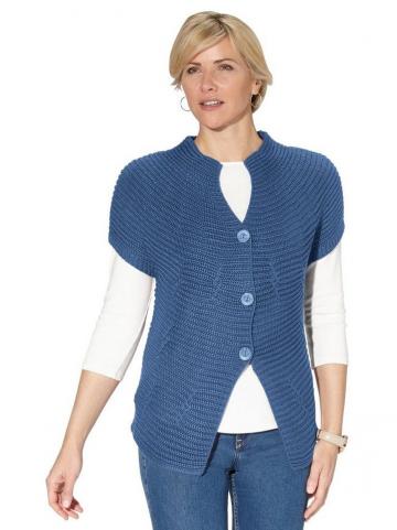 Вязаный жилет