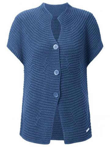 Вязаный жилет