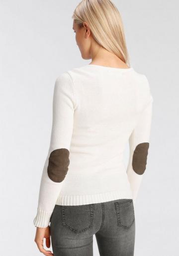 Вязаный пуловер