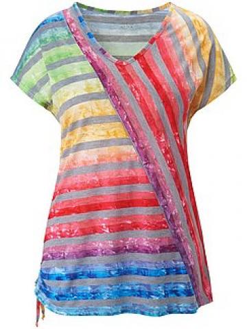 Кофта с вырезом V