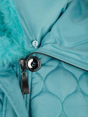 Короткое пальто