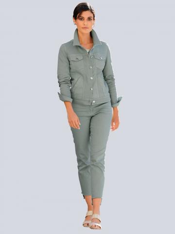 Джинсовая куртка