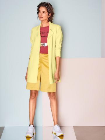 Короткое пальто