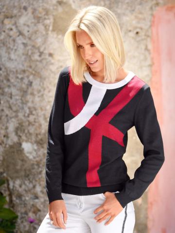 Вязаный пуловер