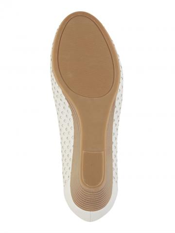 Туфли на танкетке