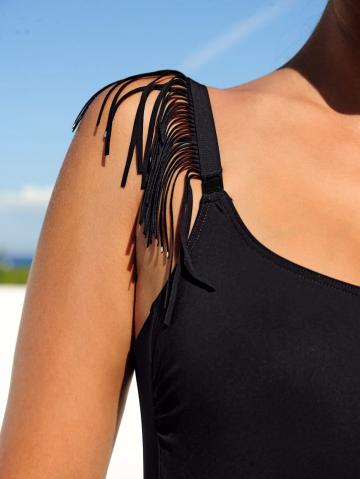 Слитный купальник