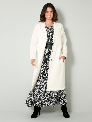 Короткое пальто