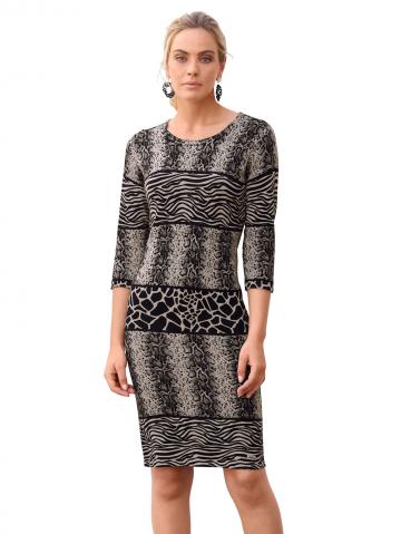 Вязаное платье