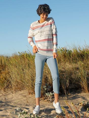 Вязаный пуловер