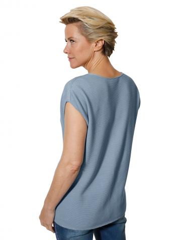 Вязаный пуловер