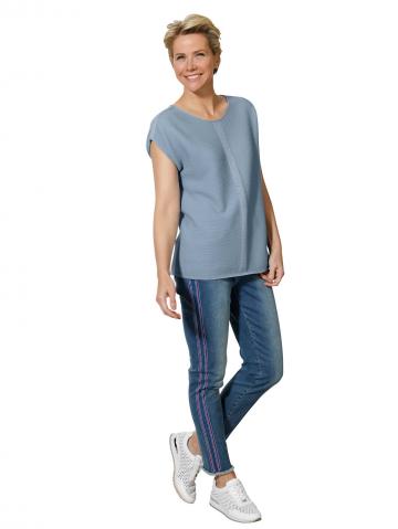 Вязаный пуловер