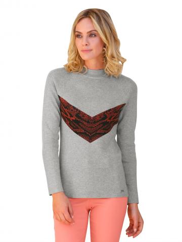 Вязаный пуловер