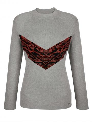 Вязаный пуловер