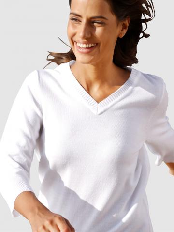 Вязаный пуловер