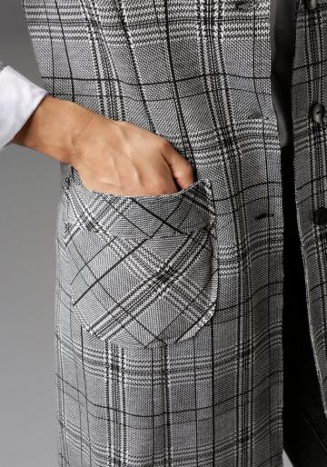 Короткое пальто