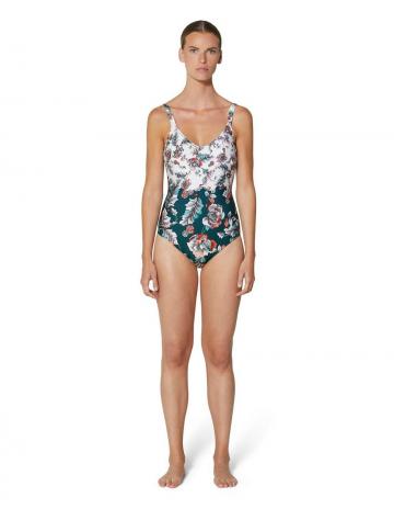 Слитный купальник