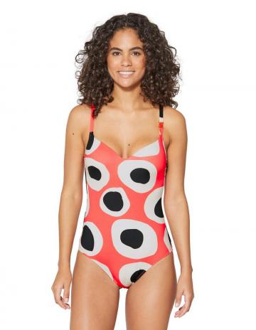 Слитный купальник